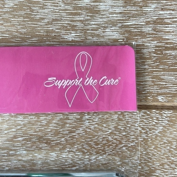 𝅺NWT Support The Cure License Plate Covers - Picture 4 of 5